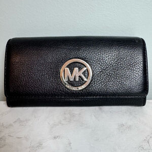 Women's Michael Kors Pebbled Leather Fulton Continental Flap Wallet Black
